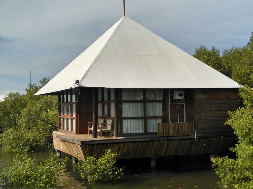 Beejay Bakau Resort Probolinggo Exterior photo